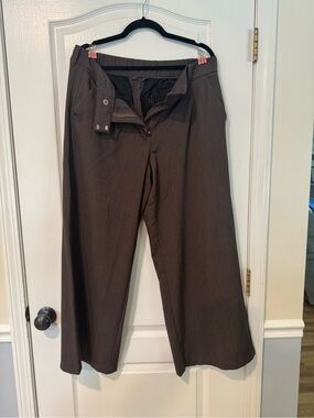American Eagle Outfitters Wide-Leg Trousers in Dark Brown